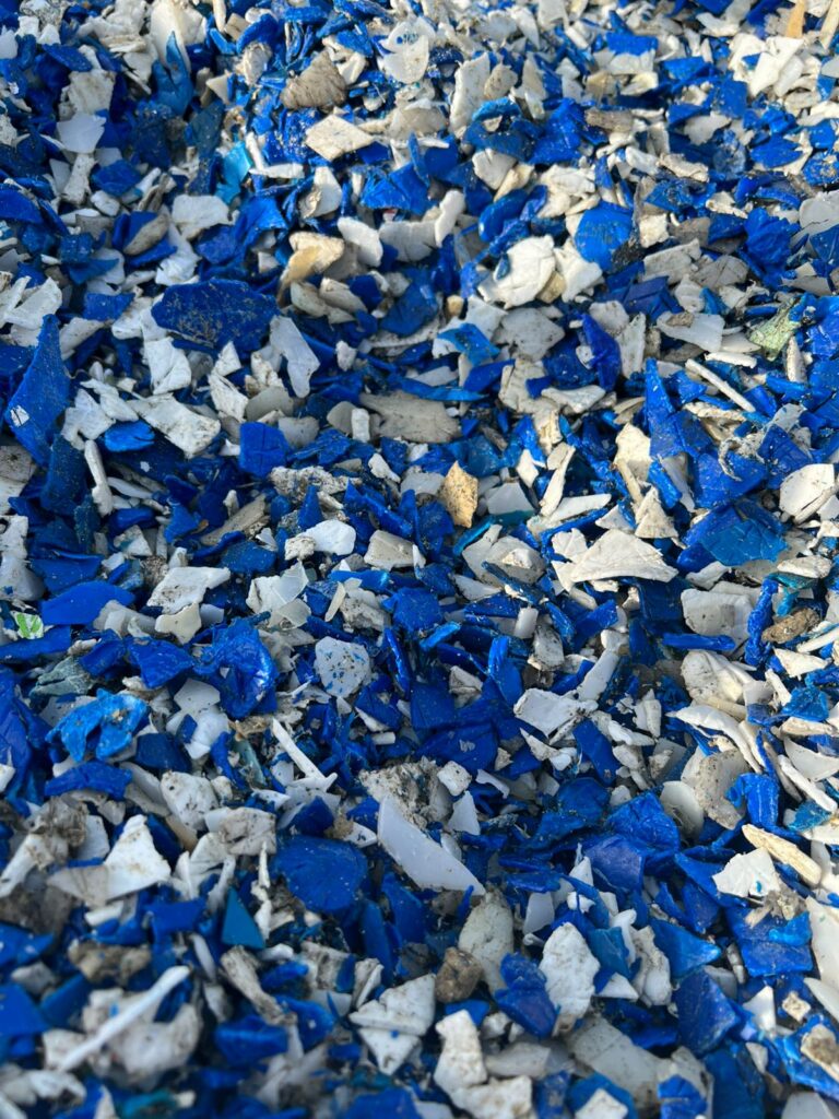 Products hd blue white regrind (1)